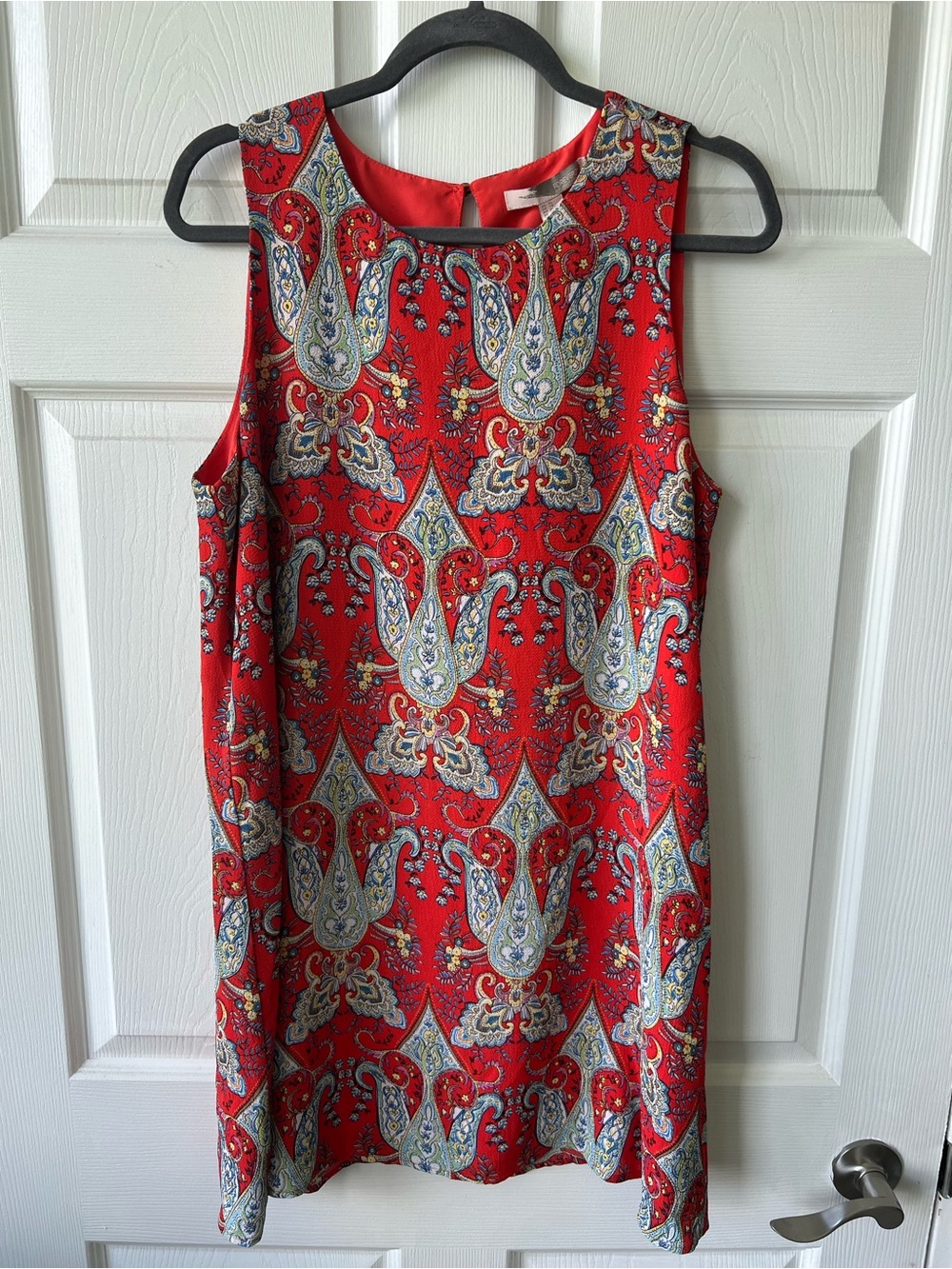 Forever 21 Red Paisley Sleeveless Shift Dress